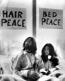 lennon and yoko peace in bed