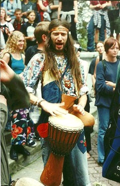 hippie-bongo