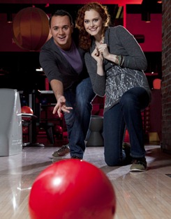 couples bowling